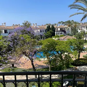 resort-beachfront-escape.1costadelsol.com/
